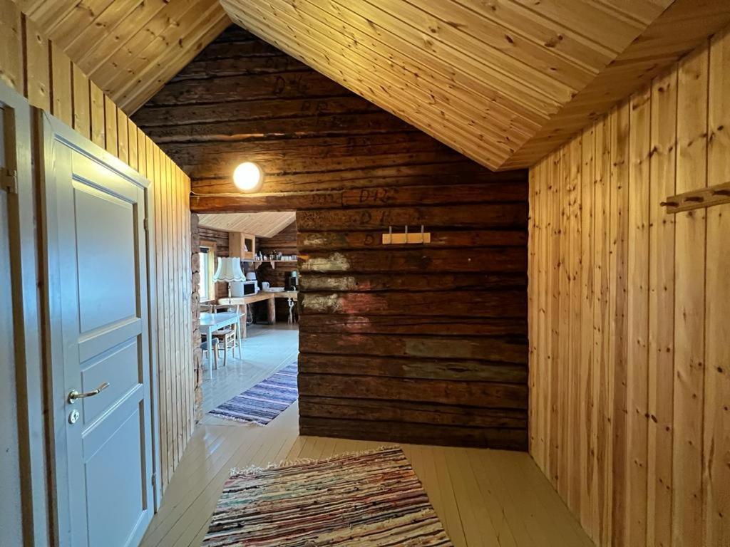 Real Fisherman'S Cabins In Ballstad, Lofoten 객실 사진